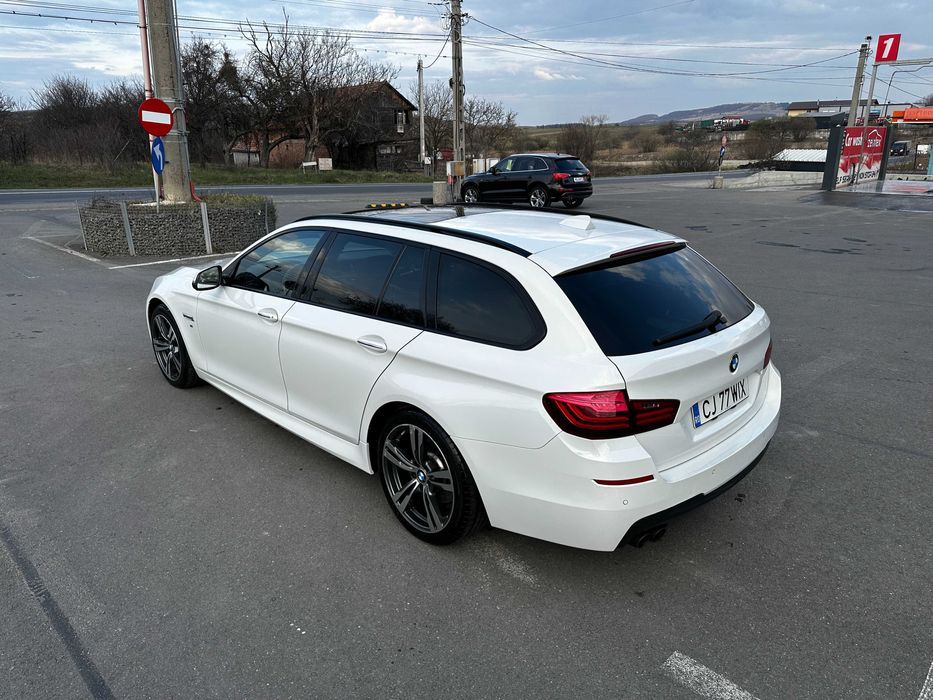 BMW 520D Touring X-Drive M Pack
