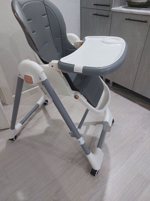 Детский шезлонг-стульчик 3в1