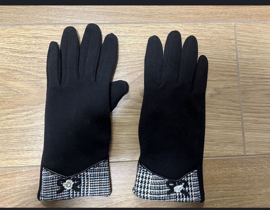 Перчатки (кожаные, матерчатые)