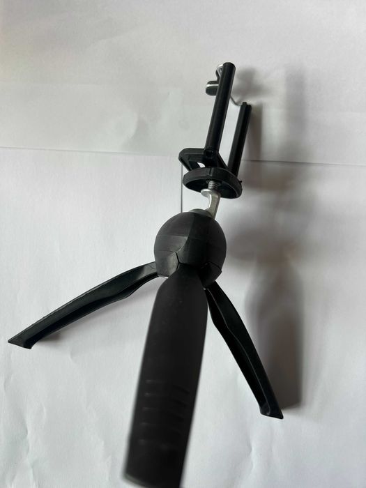 mini trepied pentru telefoane si aparate foto