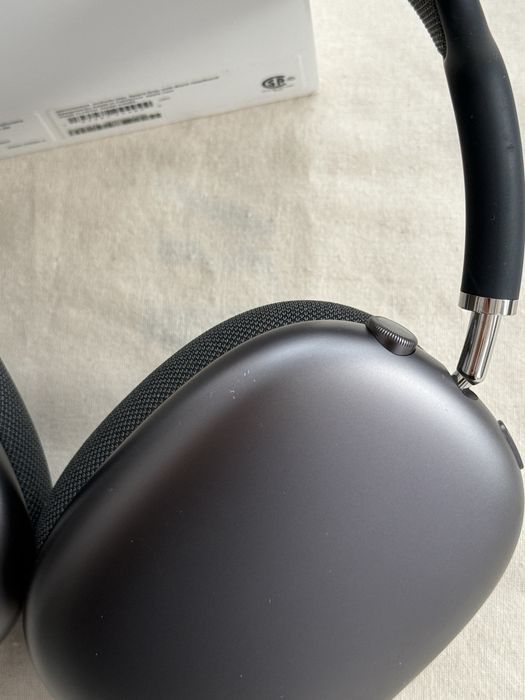 Наушники Airpods Max space gray