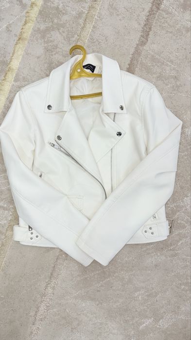 Пиджак ақ свет новыйй