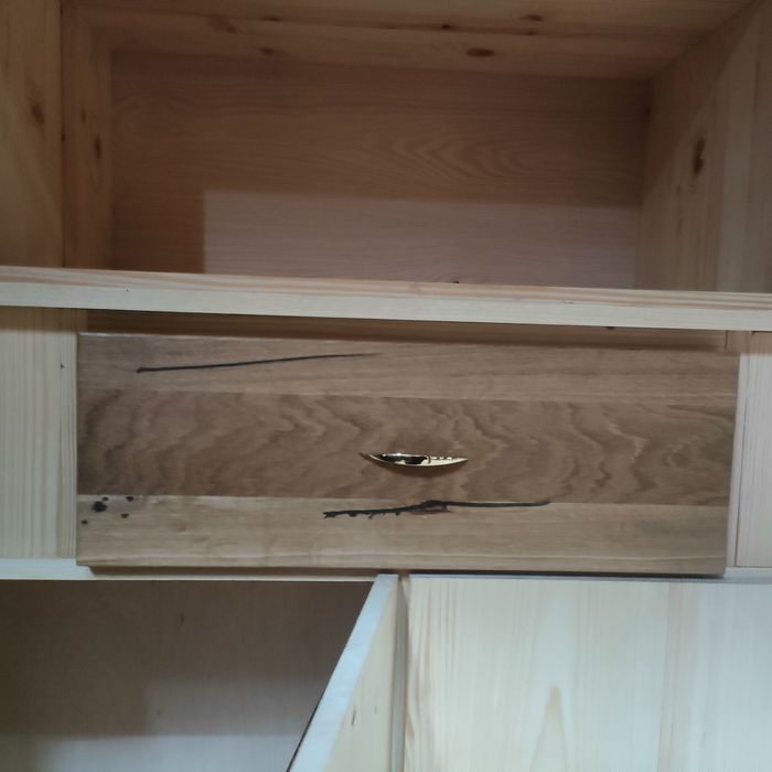 Dulap Brad și stejar  lucrat manual