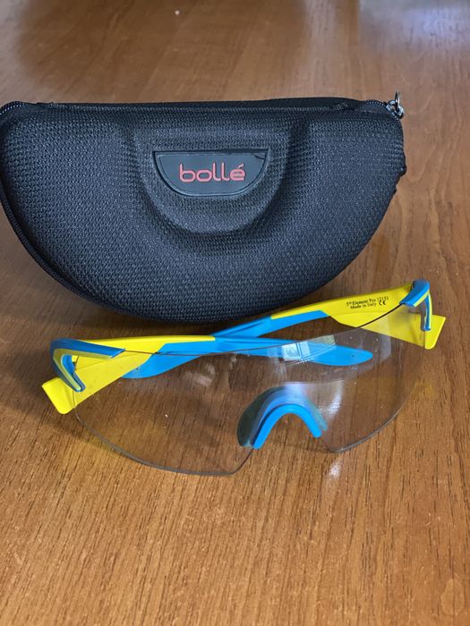 Ochelari oakley si bolle