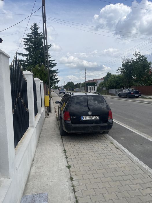 Wv golf 4 break 1,6 benzina de vanzare sau dezmembrare