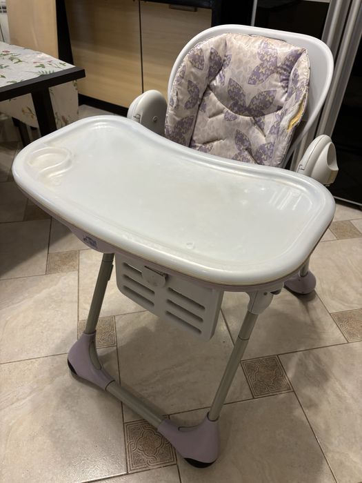 Стульчик для кормления Chicco Polly 2
