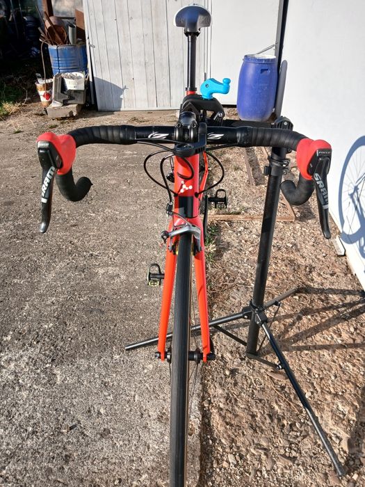 Vand cursiera carbon Argon 18