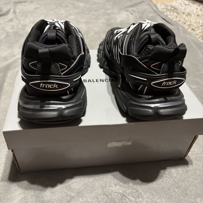 Balenciaga Track Black/White 42