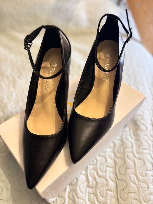 Черни токчета Tendenz 38 номер