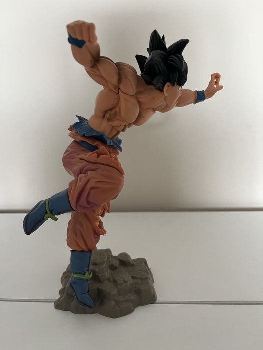 Аниме фигурка Goku