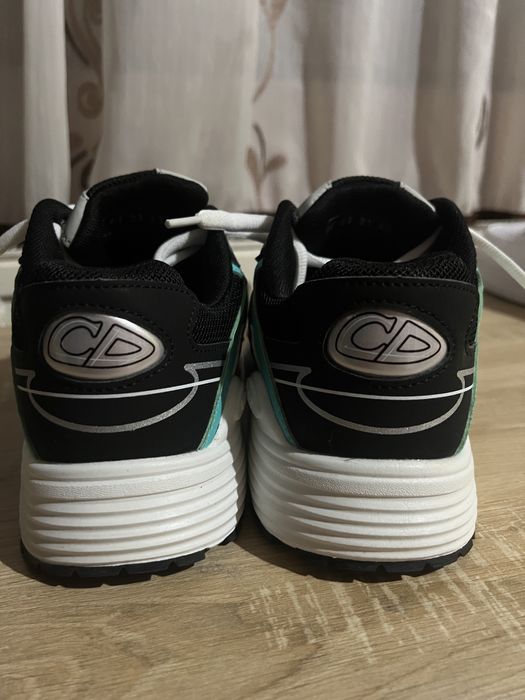 Dior b30 Anthracite gray