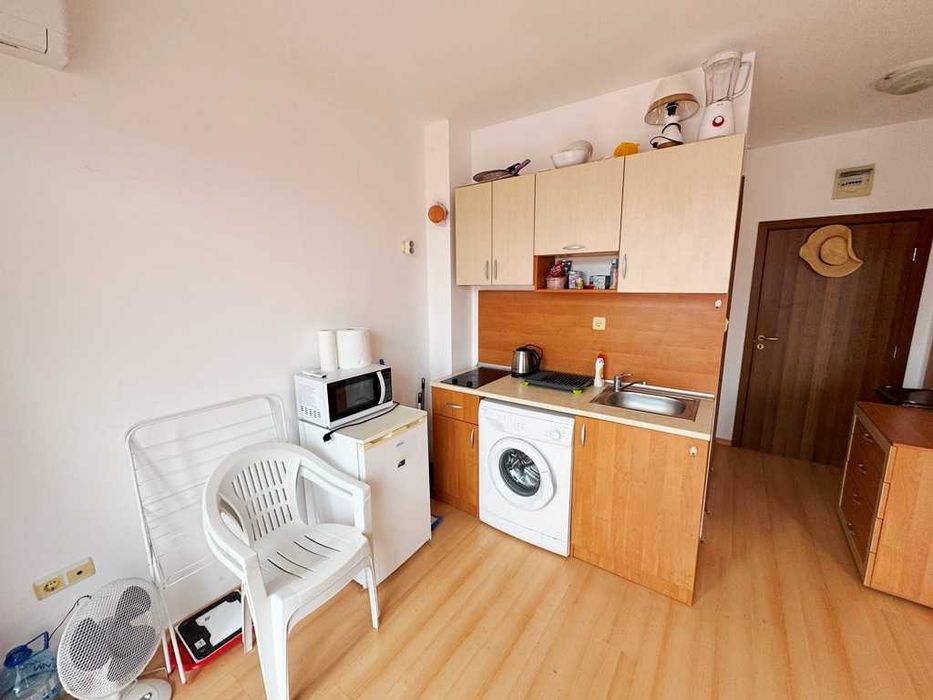 Продава се Двустаен апартамент в София, Център - 65 кв.м за 2770 €/кв.м - Снимка #1