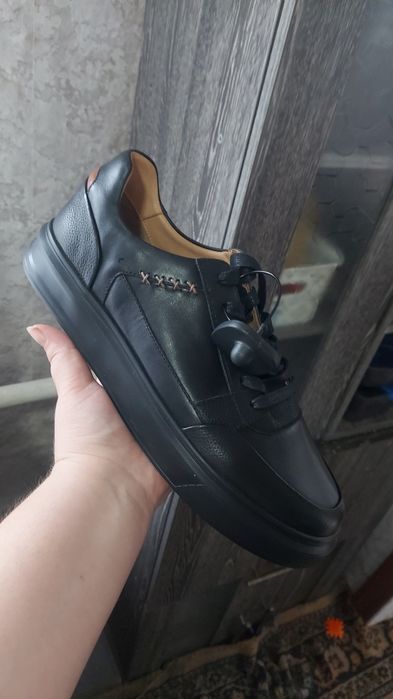 Кроссовки италия