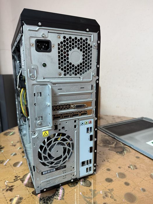 pc gaming hp omen i5 6700K,gtx 1070 8gb,16gb ram ddr4.