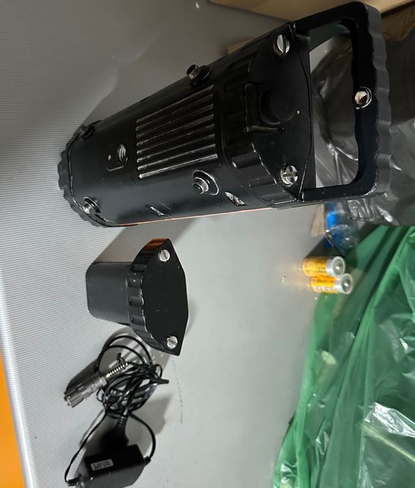 Nivela cu laser rosu pentru aliniere conducte, tevi FENNEL FKL 55