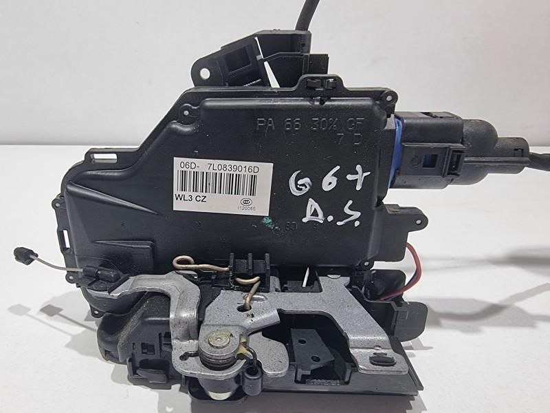 Broasca usa dreapta spate Volkswagen Golf 6 (2008-2013) 7L0839016D