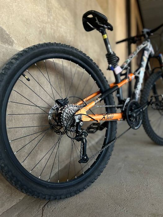 Erec xt300 чёрно оранжевый