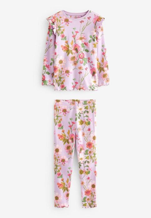 В наличии шикарнык пижамкм для девочки от бренда next