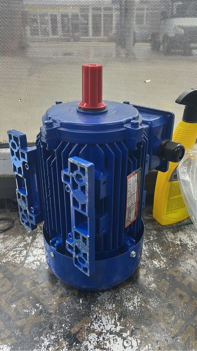 Электродвигатели разные