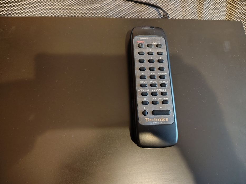 CD - Player Technics Sl - PG470A Отличен