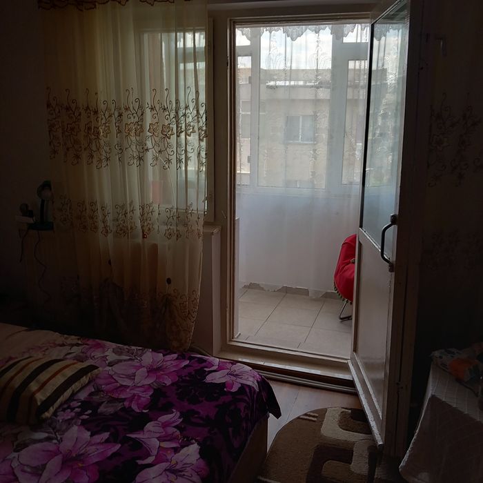 Vânzare apartament 3 camere Călărași 4