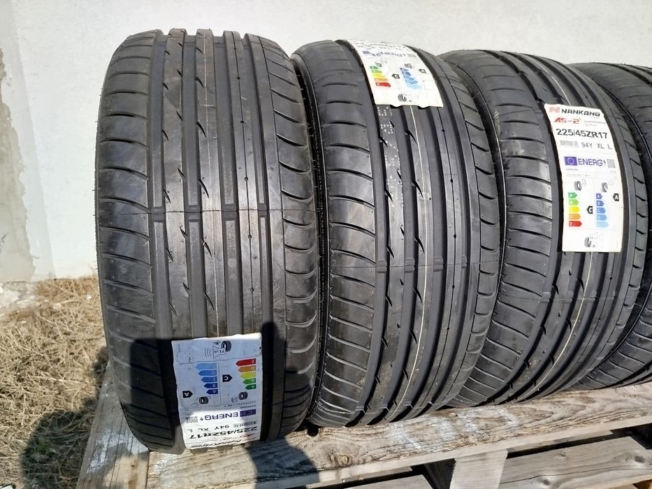 225/45/17 Нанканг ДОТ 2023 г - Чисто Нови
