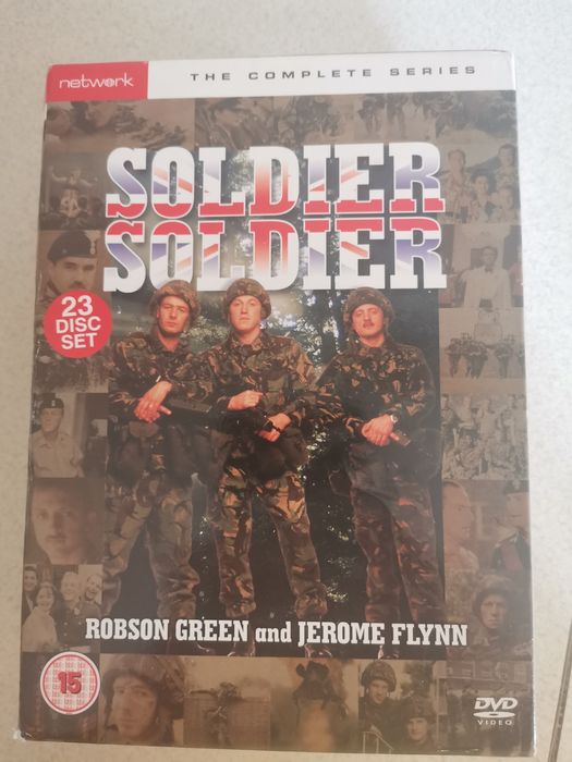 Флашка 32 ГБ, Bluetooth колонка, DVD дискове Soldier