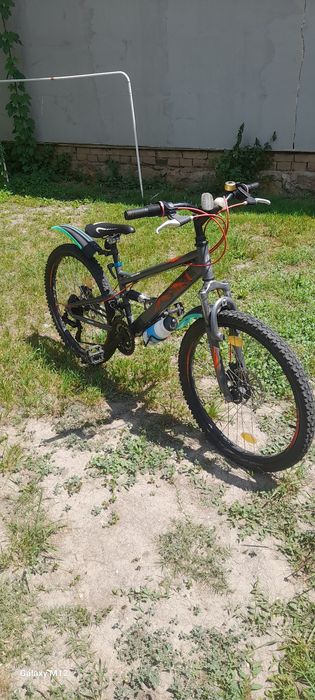 Vand bicicleta de 26 stare foarte  buna