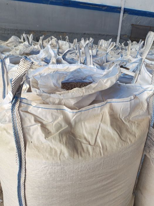 Комбикорма для КРС МРС птицы рыбы