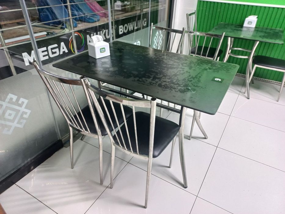 Стол стулчик сатылады