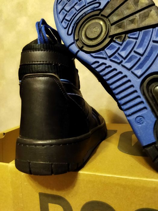 Мужские кроссовки