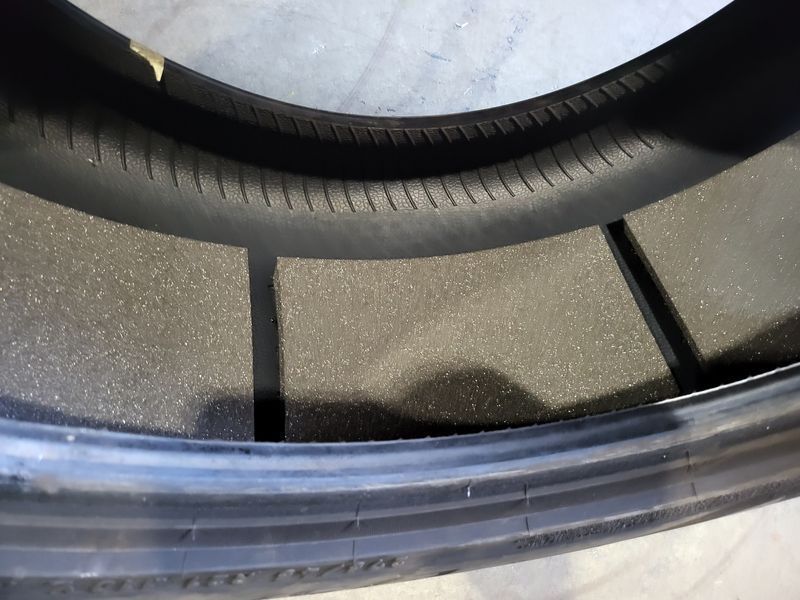 275/45/21 PIRELLI 4бр