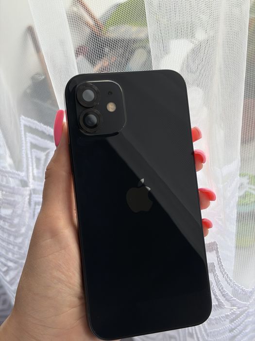 Iphone 12 , 128gb.