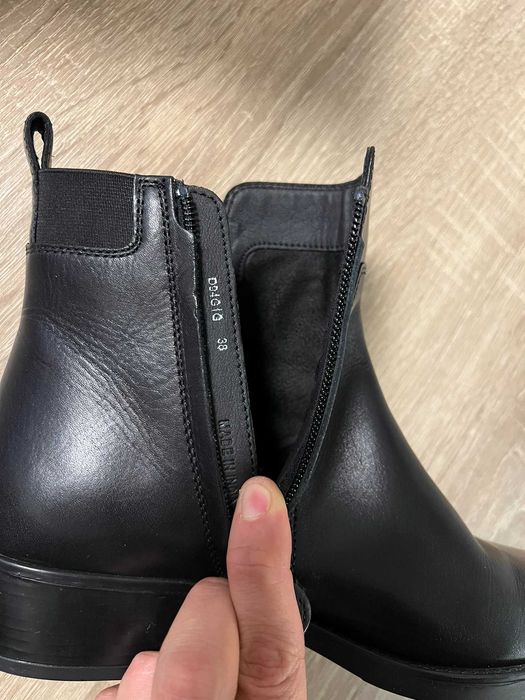 Зимни женски боти Geox