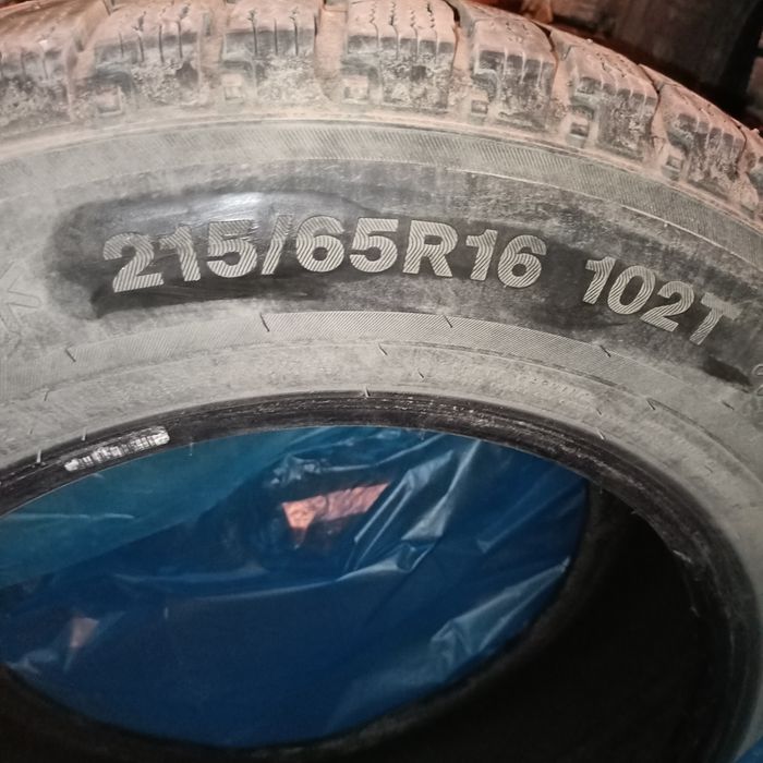 Продам зимнюю резину