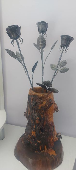 Розa от метал кована роза