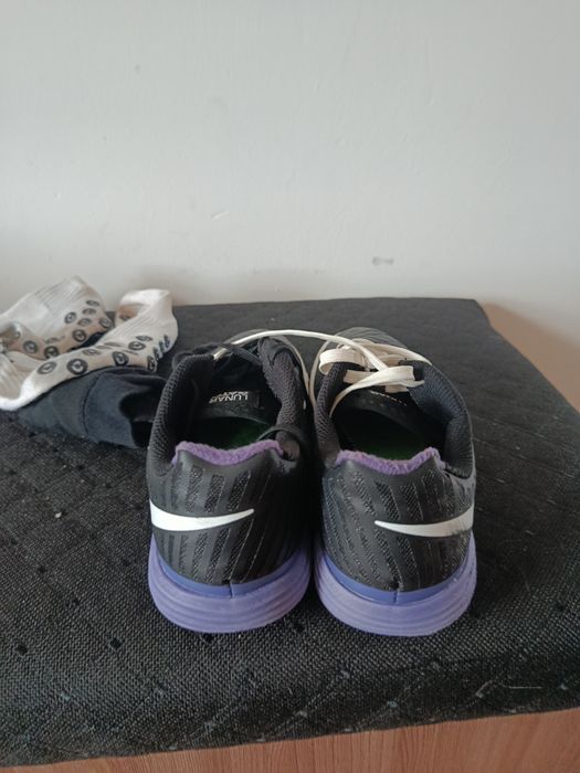 Nike lunar gato 39-40