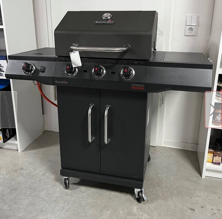 Газово барбекю Char Broil Performance Power Edition 3