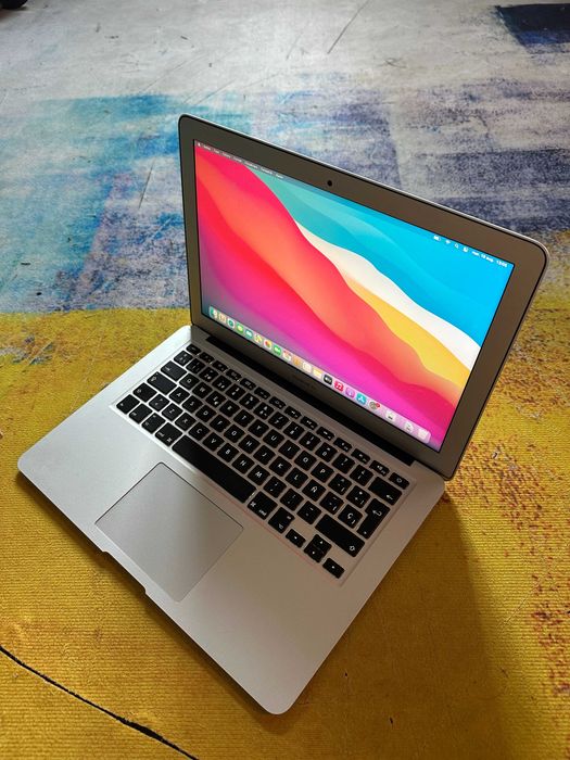 Laptop Apple mACBOOK AIR 2013-2014