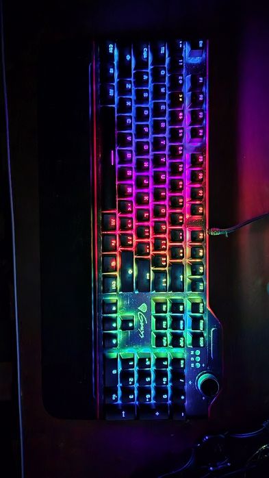 Tastatura gaming mecanica Genesis RX85 RGB