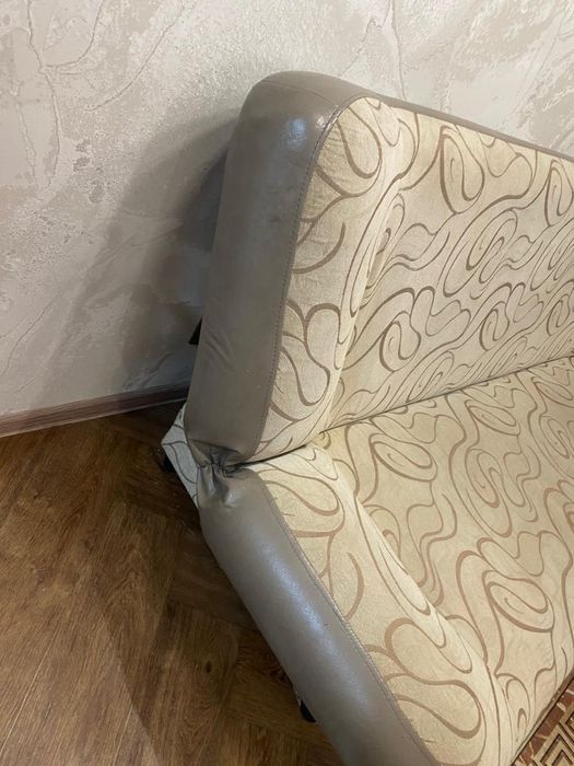 Продам диван раскладывается