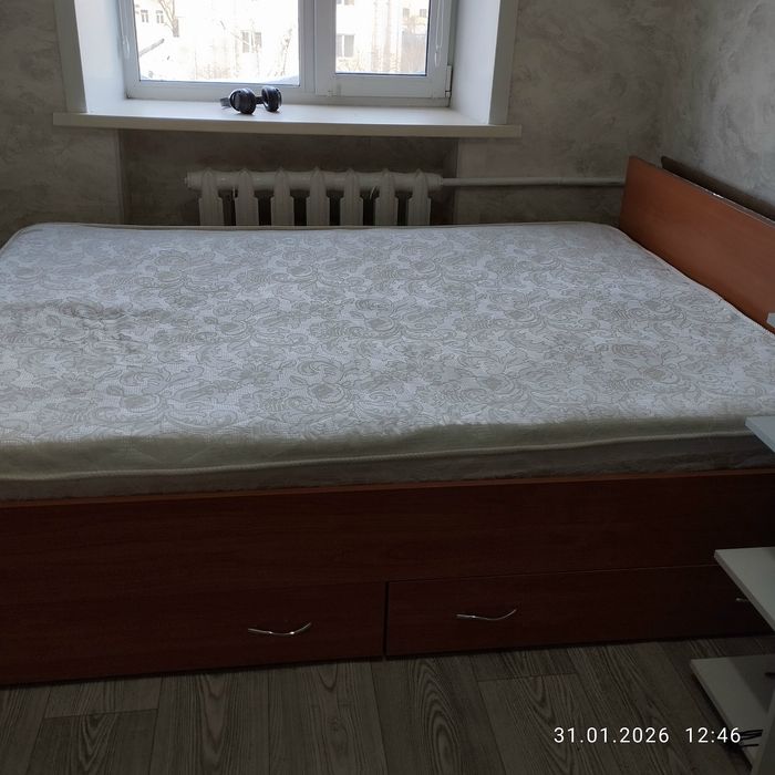 Продам  двухспальную кровать