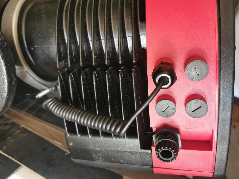 Pompa circulatie apa electronica Magna3 Grundfos Clasa A 50-60 F 240