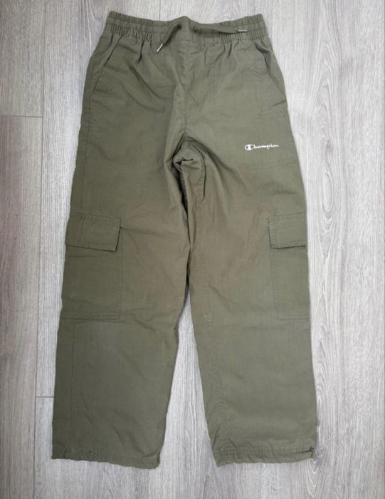 Pantaloni Champion marimea 126-131 cm; 7-8 ani