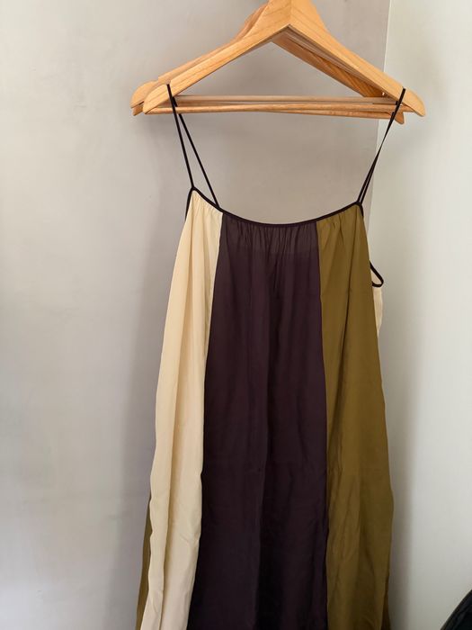 рокля Massimo Dutti