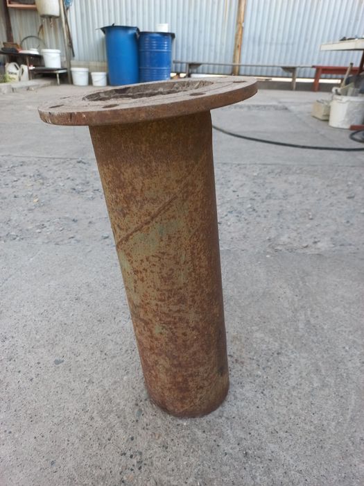 Продам фланец стальной плоский д. 150.