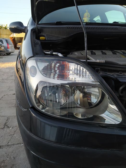 Полиране на фарове