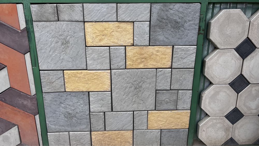 Брусчатка наличе в Актау