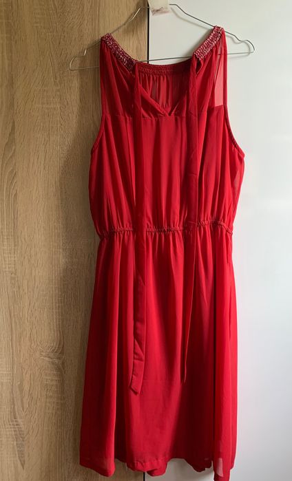 Червена рокля  ONLY