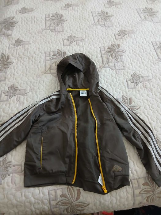 Пролетно детско яке адидас